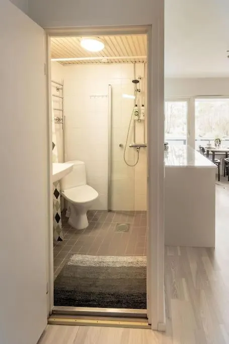 Eastend Pearl - Studio With Great Kitchen - Subway And Shops Near Apartment Helsinki Finland